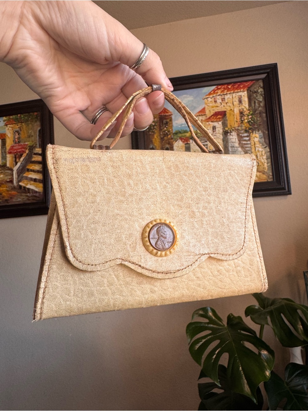 Vintage Off White Penny Purse 1937 Coin